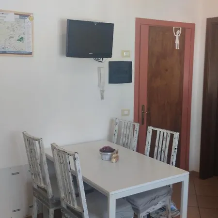 Comodita A Due Passi Dal Centro Di Apartment Verbania