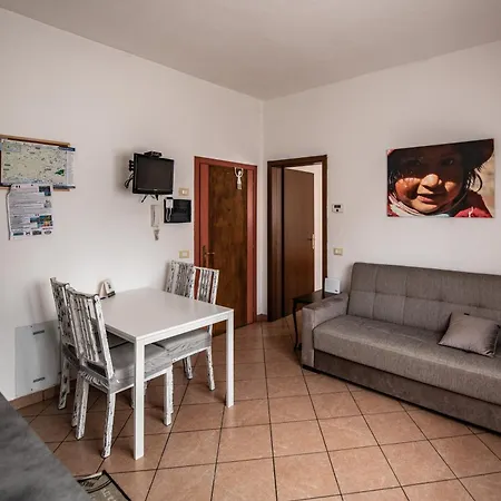 Comodita A Due Passi Dal Centro Di *